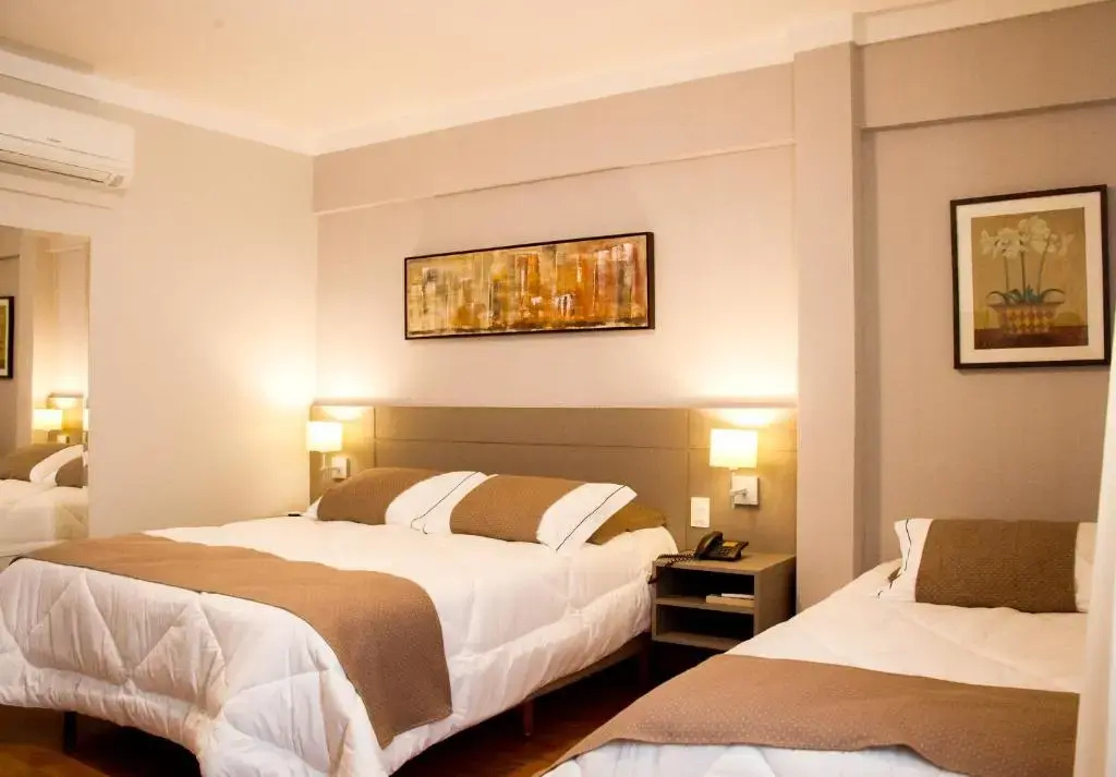 Biazi Plaza Hotel - Chambres