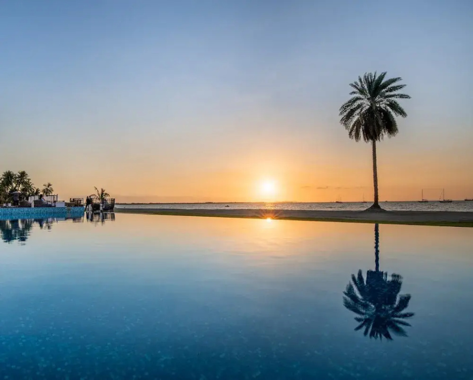 Crowne Plaza Fiji Nadi Bay Resort & Spa by IHG - 4