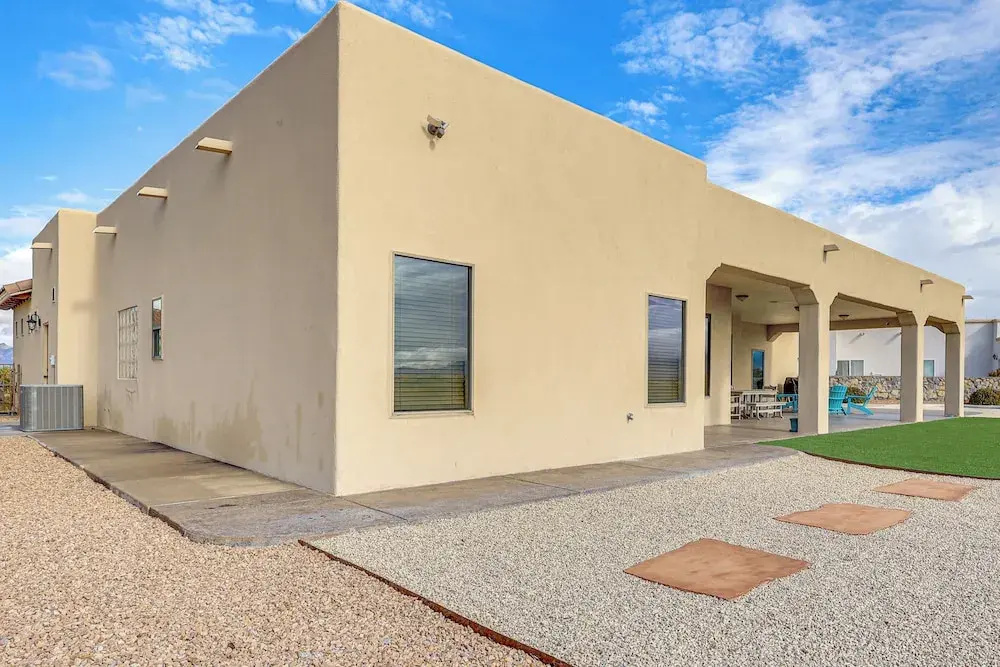 Las Cruces Home w/ Mountain Views & Private Pool!