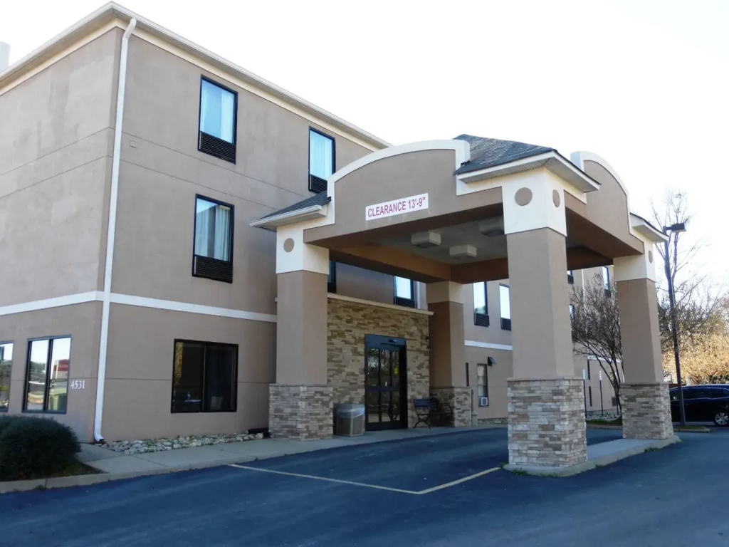 Red Roof Inn Newport News - Yorktown photo 8