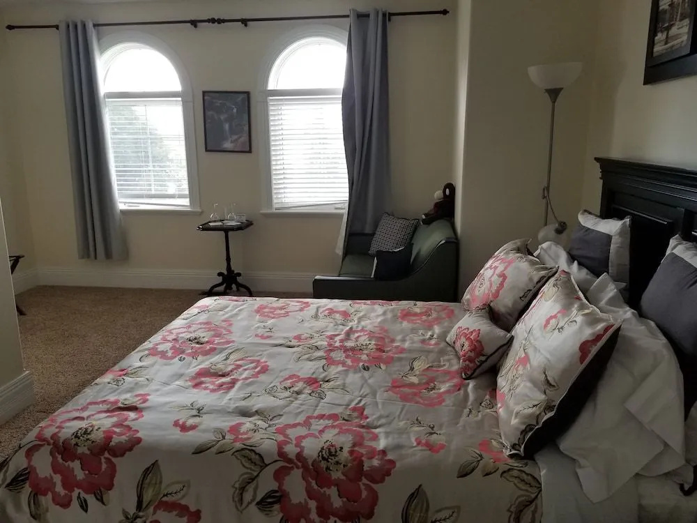 Riverview B&B — 5