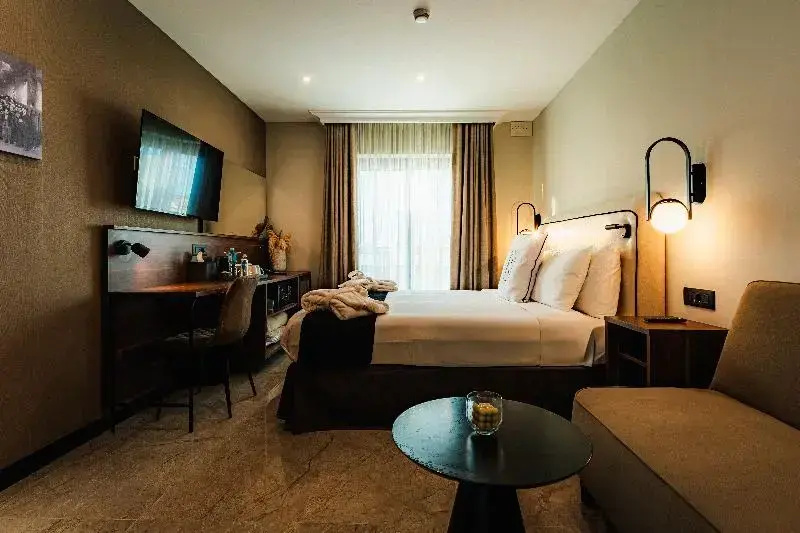 Penthouse Suite with balcony