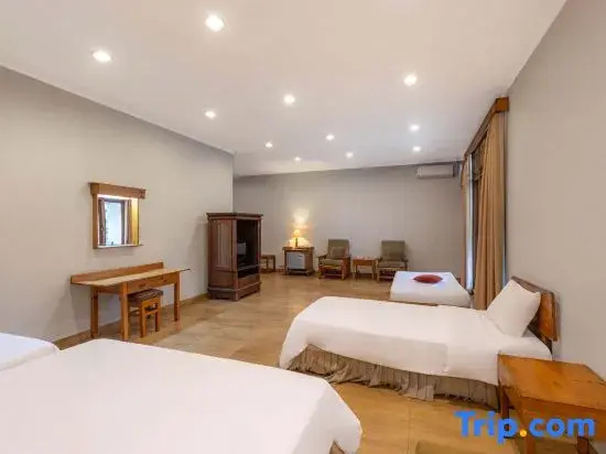 Standard Family room