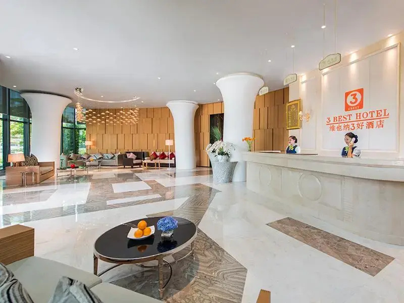 Lobby & Reception