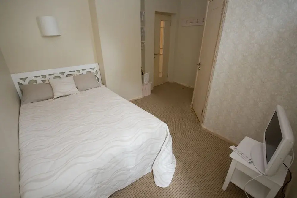 Economy Double room with golf view (full double bed)