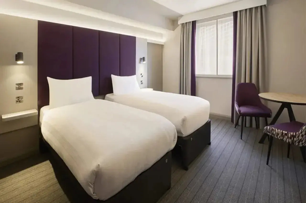 Premier Inn Belfast City Cathedral Quarter - Général