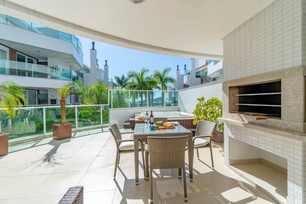 Apartamento com Jacuzzi Privativa - Boulevard