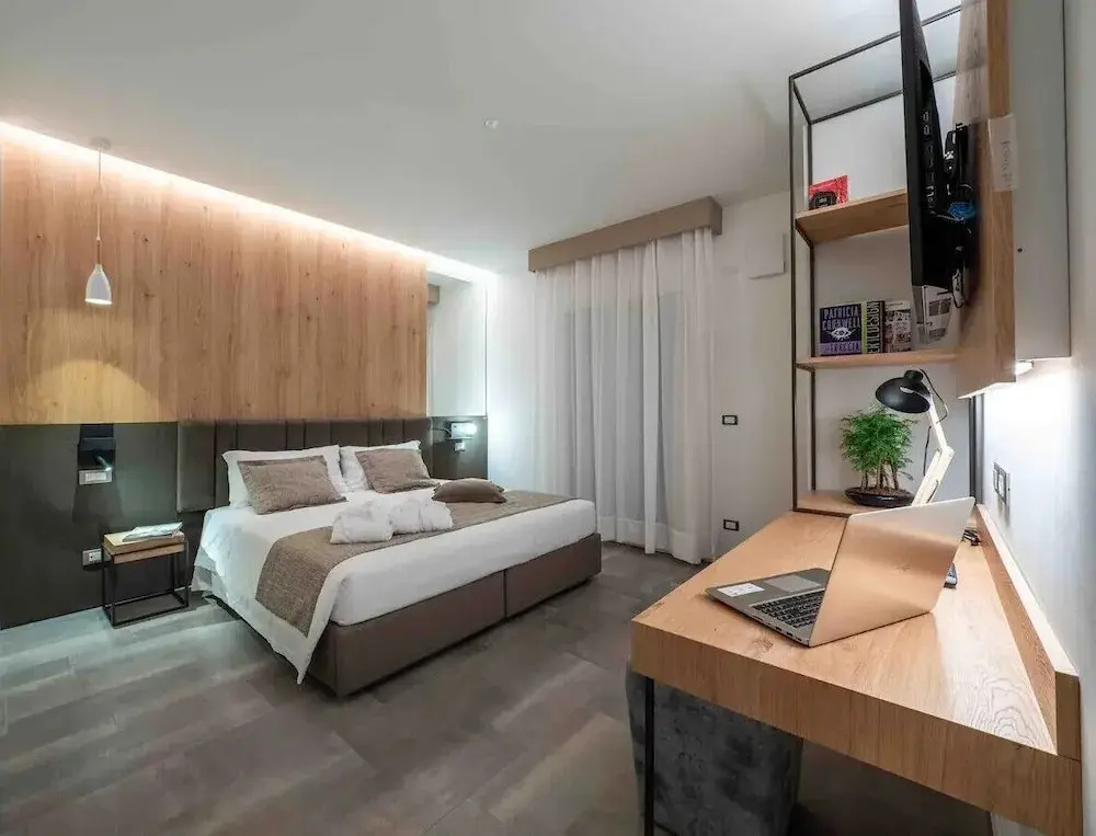 Apartment with balcony and with city view