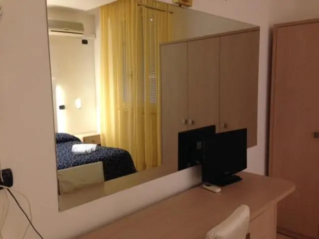 Hotel Mediterraneo - Chambres