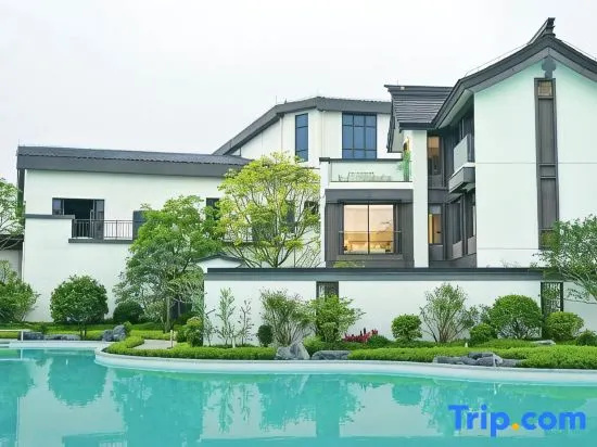 Qingyuan Hudiewan Villa
