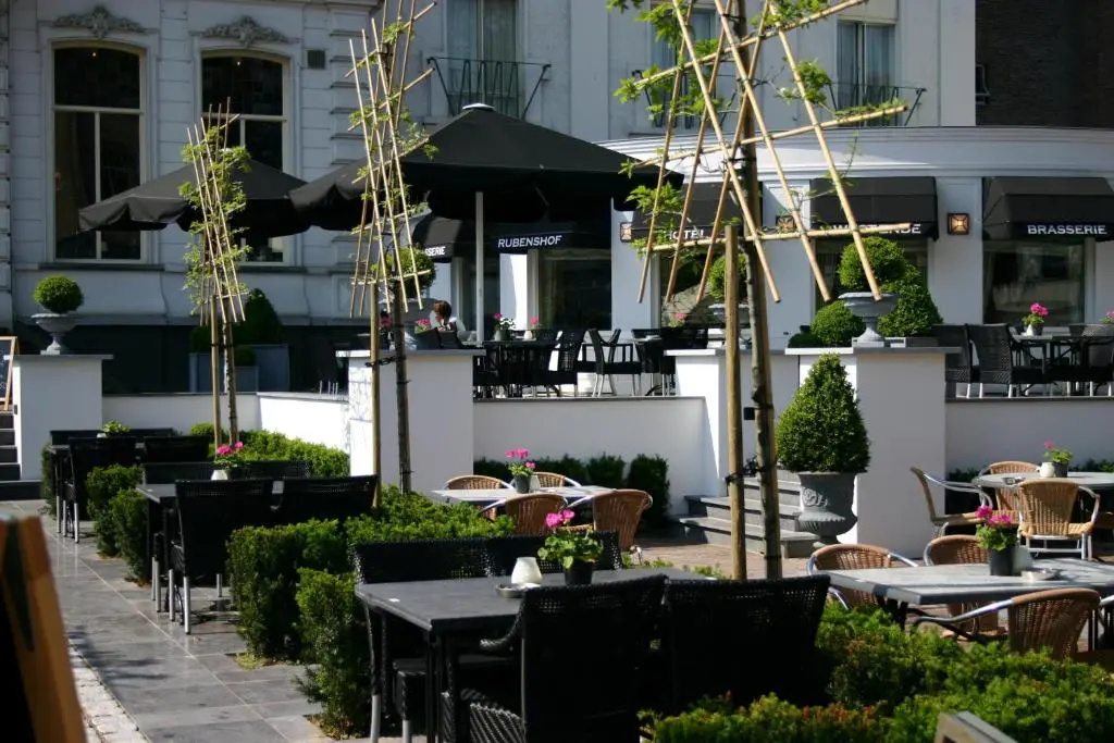 Golden Tulip West Ende - Chambres