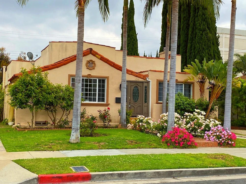 3Bd Beverly Hills Home