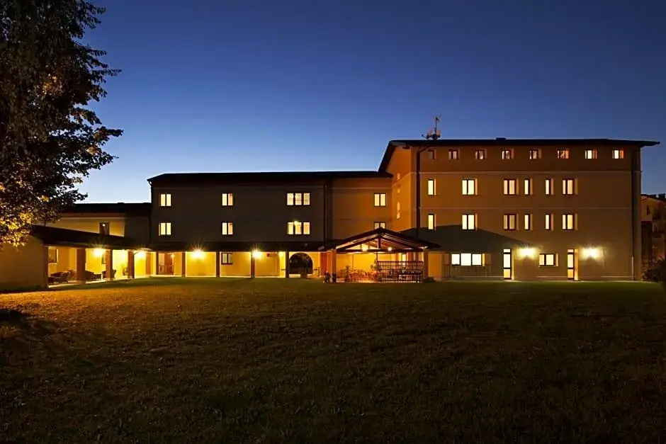 Hotel photo 16