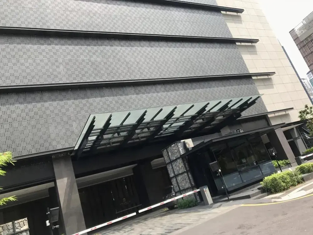 7Stonez Anggun Suites