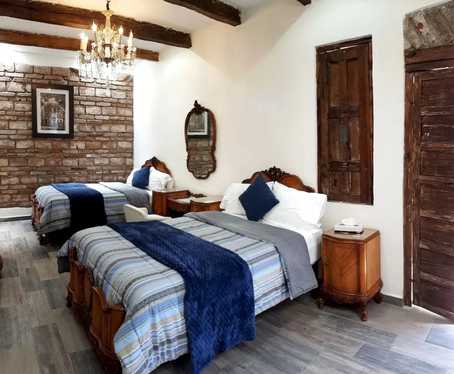 Suite with balcony