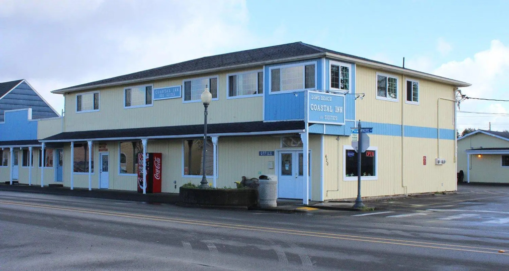 The Coastal Inn and Suites