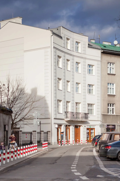 Riverside Aparthotel