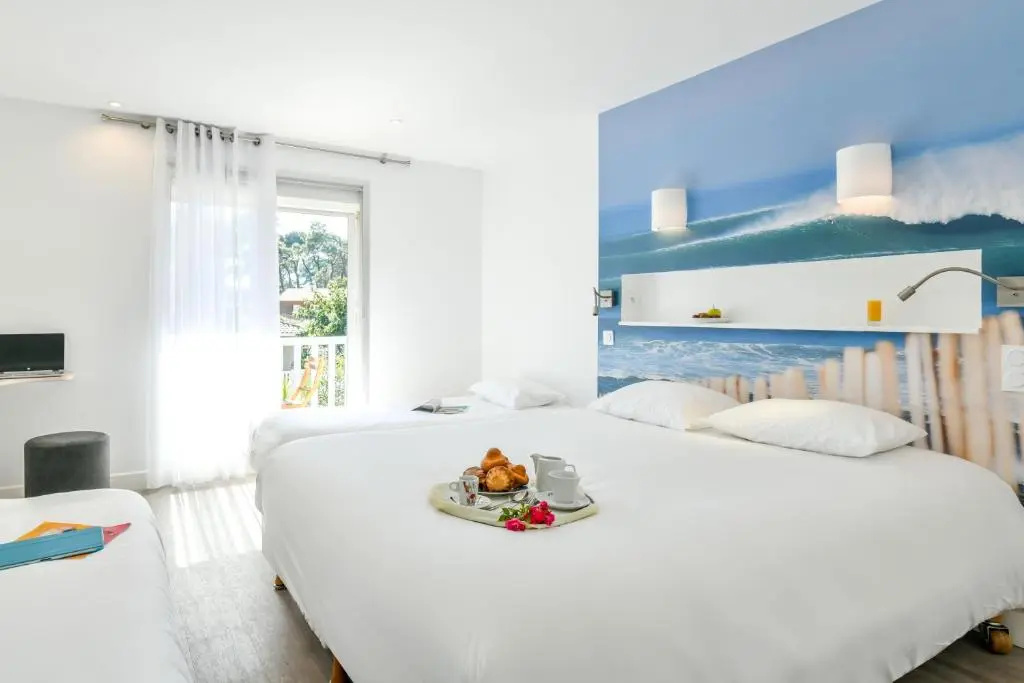 Superior Triple room