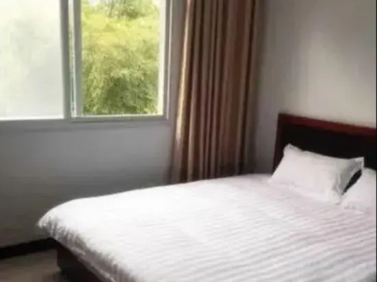 Tiantangzhai Xuri Hotel