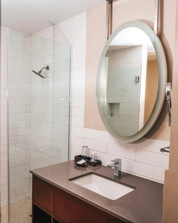 Executive Double room with ocean view (full double bed)