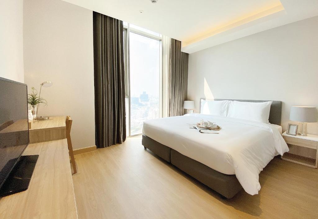 Апартаменты Superior с 2 комнатами в Oakwood Suites Bangkok