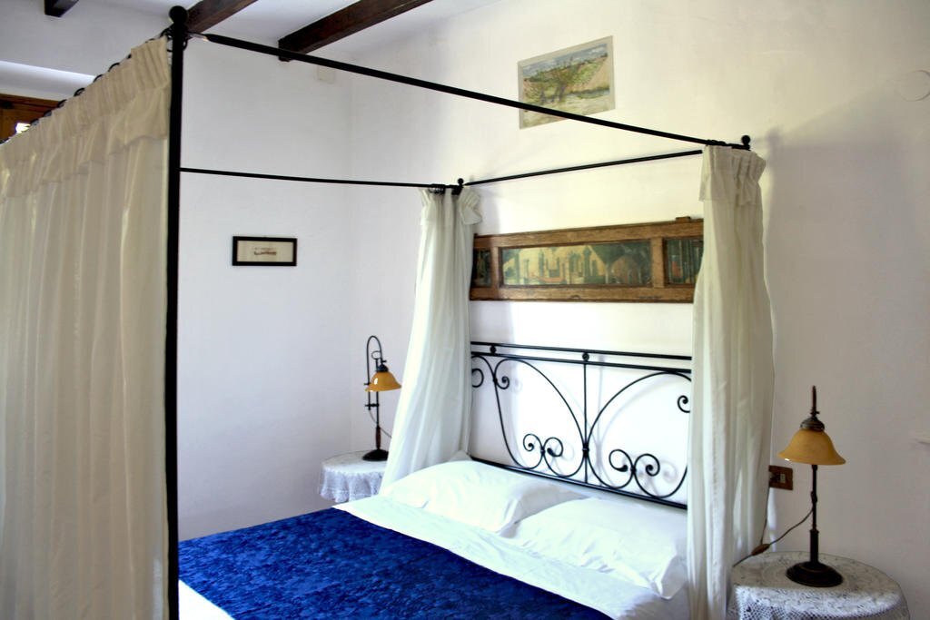 Bed and Breakfast La Martellina by null