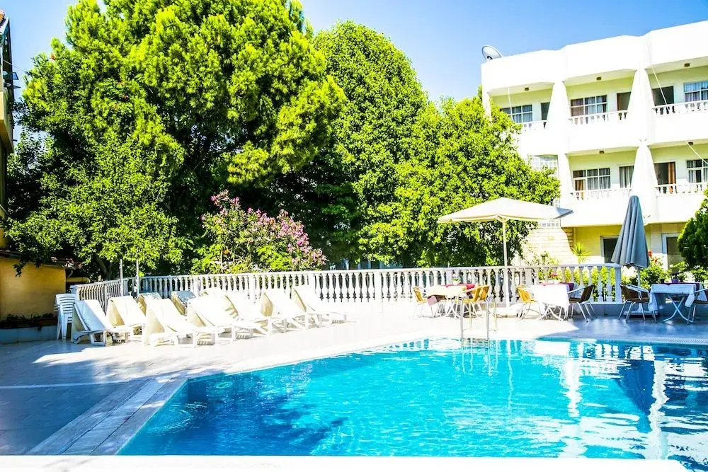 Hotel photo 12