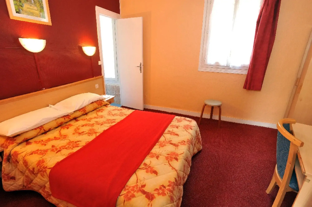 Отель Hotel Altona в Париже