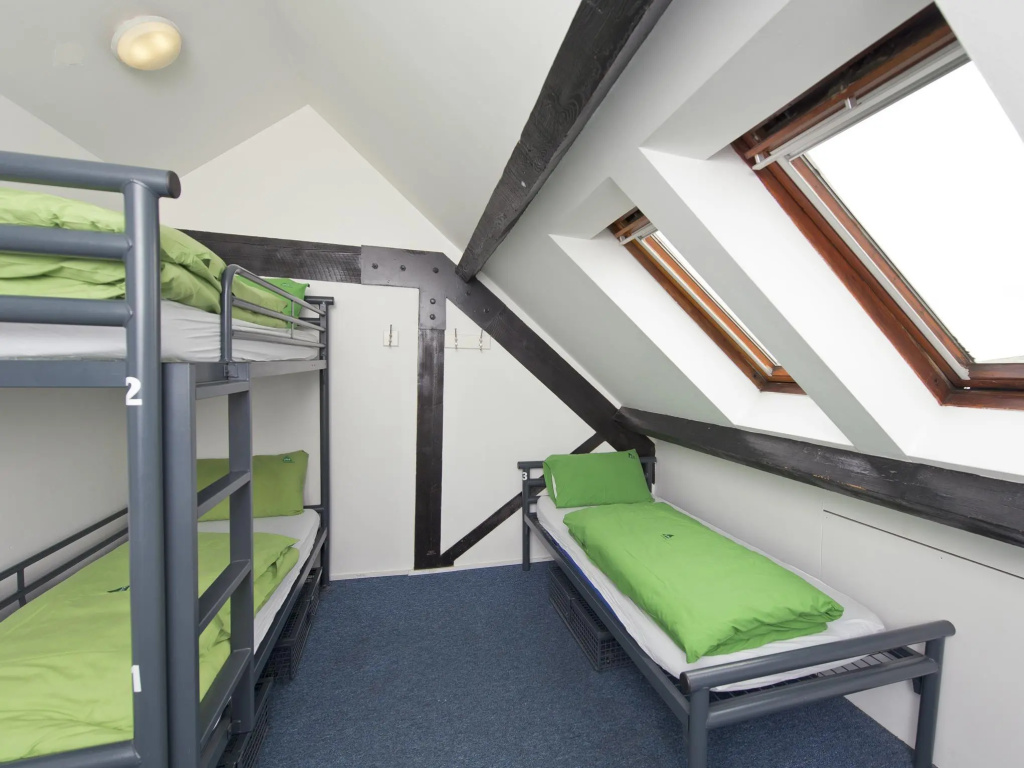 Bed in Dorm (male dorm)