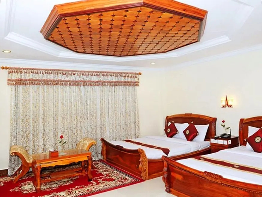 Double Suite (twin beds)