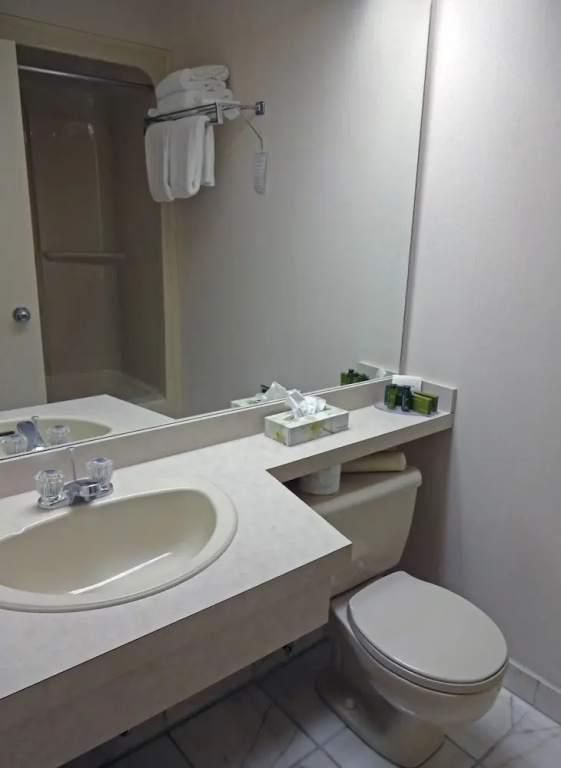 Powell River Town Centre Hotel - Chambres