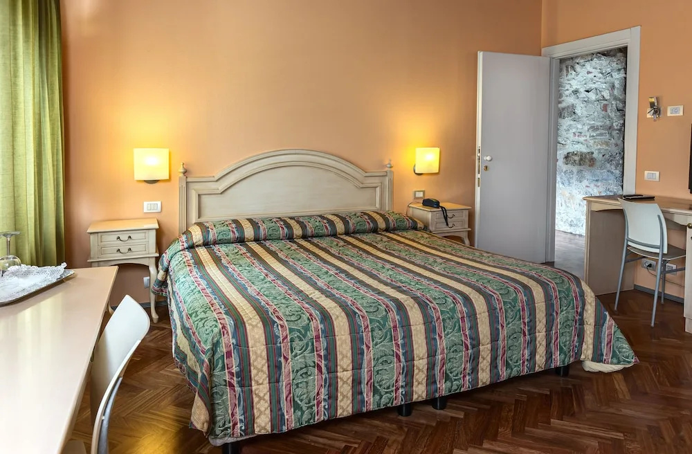 Hotel photo 42