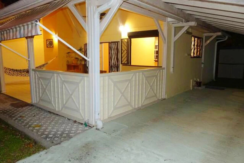 House with 3 Bedrooms in Les Trois-Îlets, with Enclosed Garden And Wifi - 200 M From the Beach