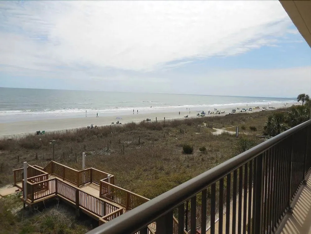 Sea Winds 206 - 3 Br Condo