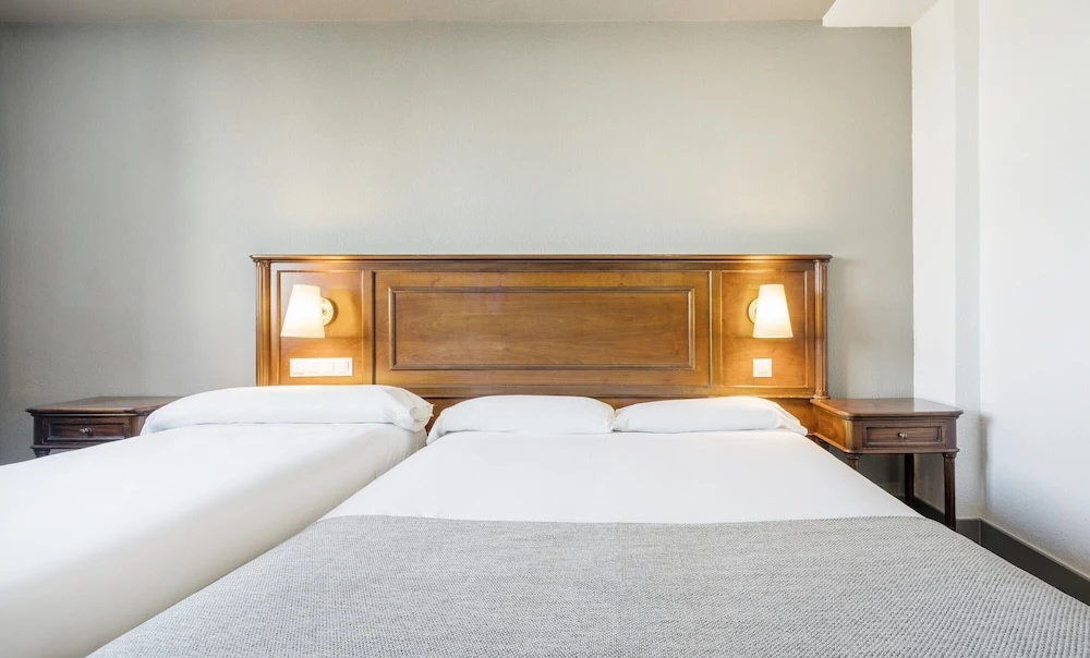 Hotel ILUNION Las Lomas - Chambres