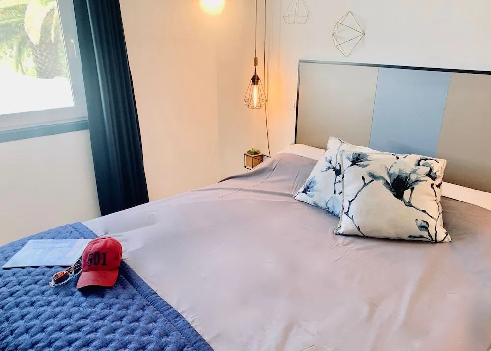 The White House - Boutique Villa - фото 3