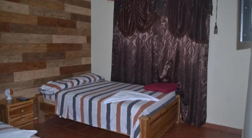 Hostal Doraz
