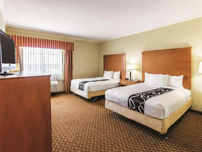 La Quinta Inn & Suites by Wyndham Bridgeport - Chambres