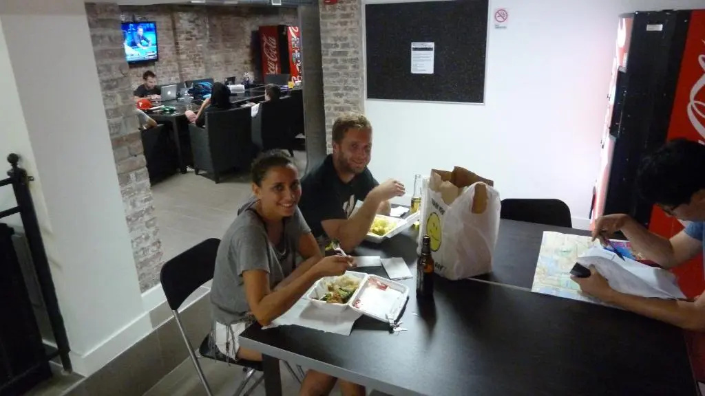 Food & Beverage