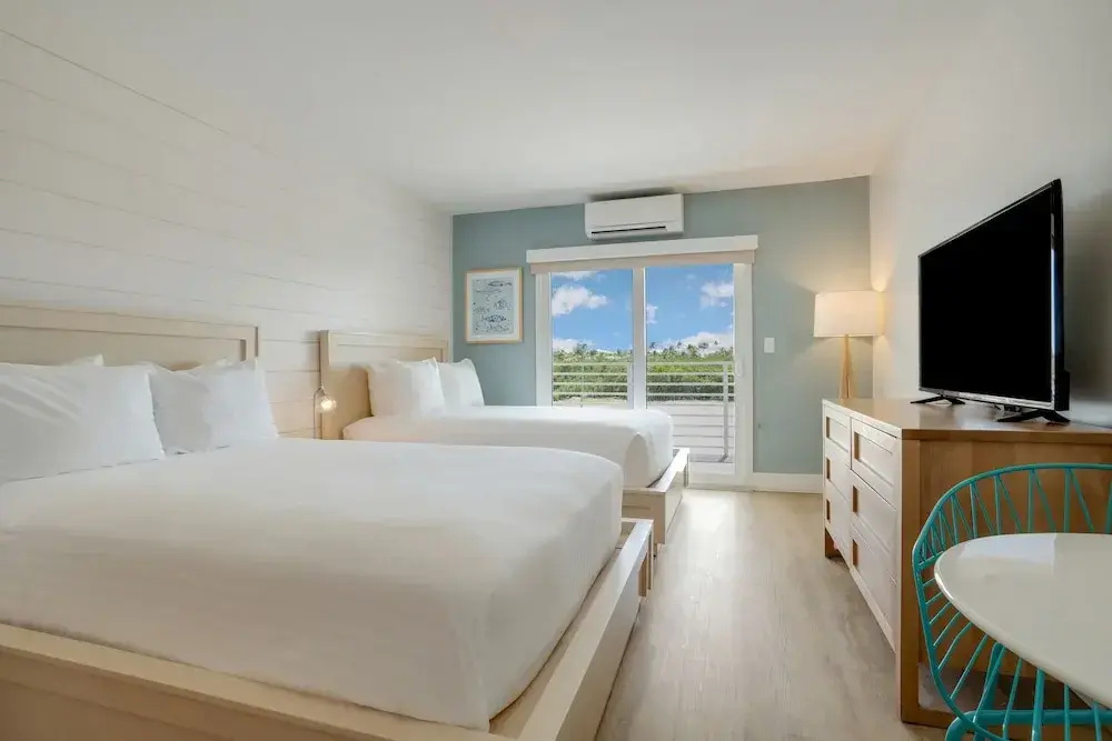 Standard Quadruple room with balcony
