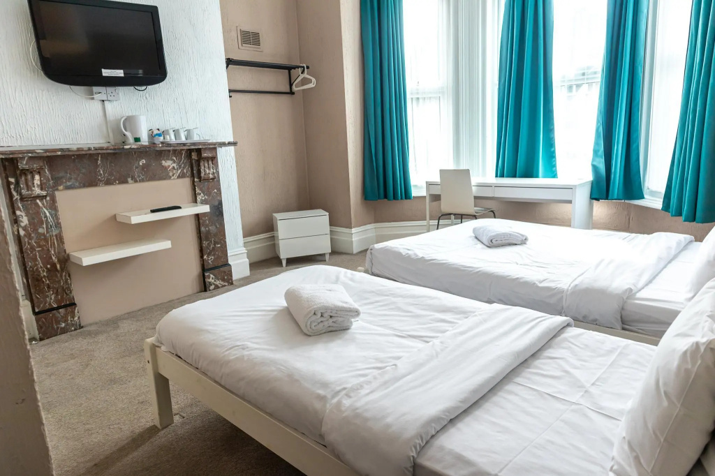 Hotel photo 2