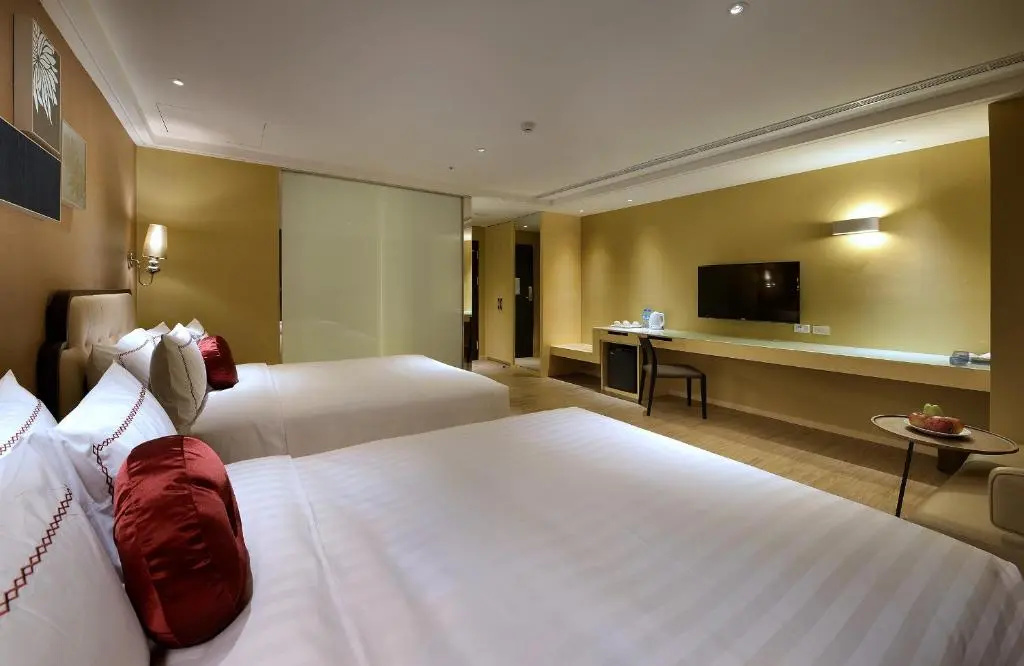 Shiny Ocean Hotel - Chambres