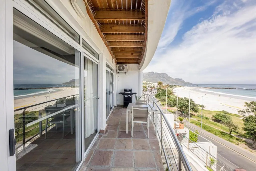 Seasonsfind - The Bay - Chambres