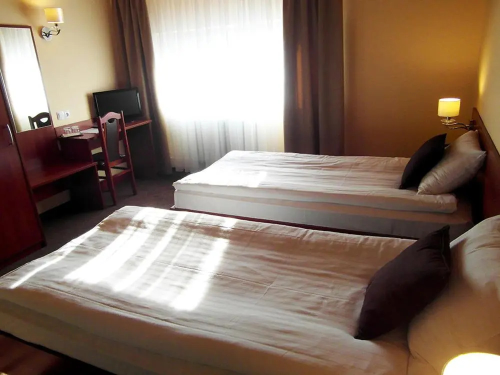 Standard Double room (twin beds)