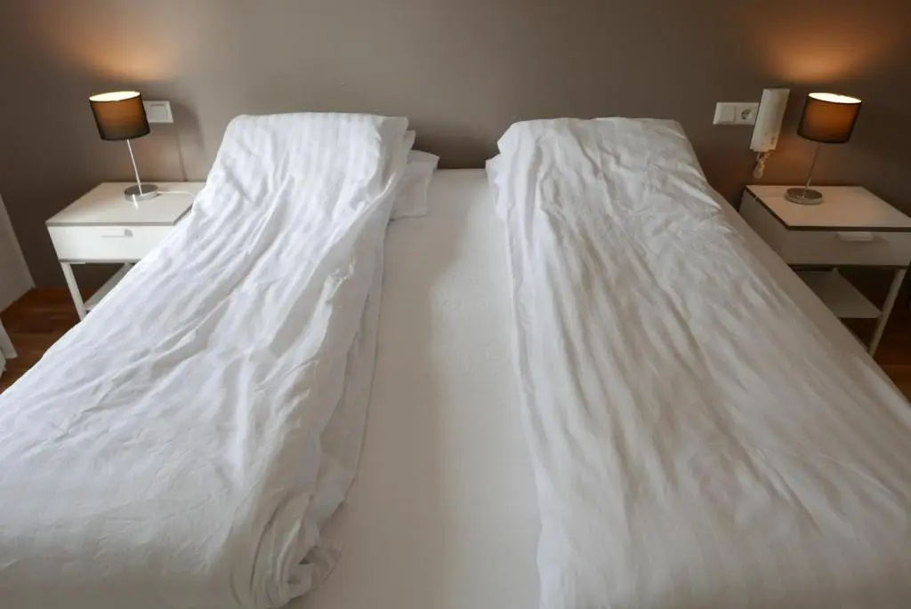 Gamli Skolinn Husavik - Chambres