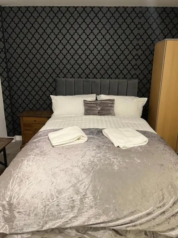 Luxury Studio Apartment