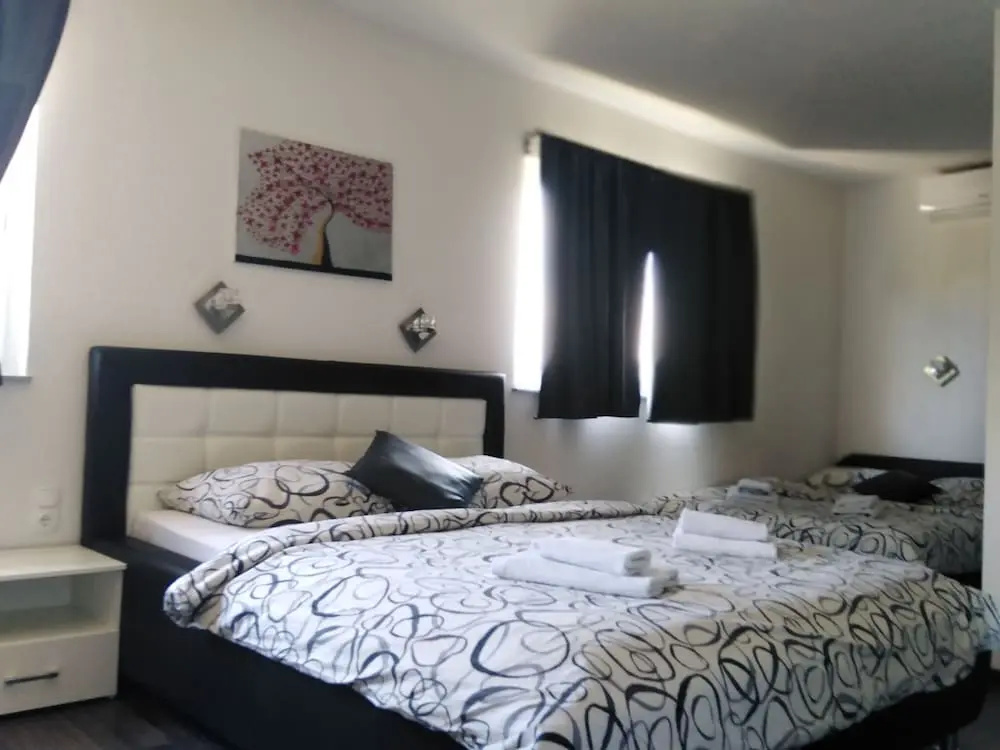 Deluxe Studio with balcony