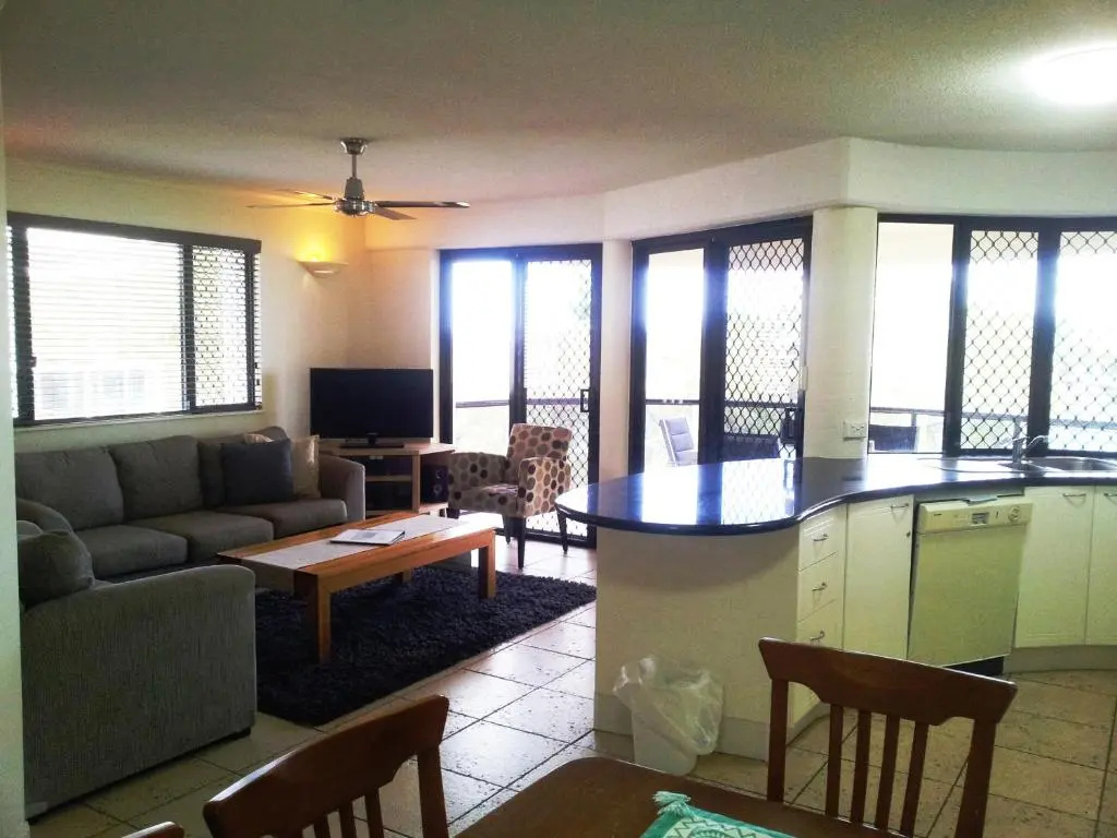 1 Bedroom Penthouse Apartment