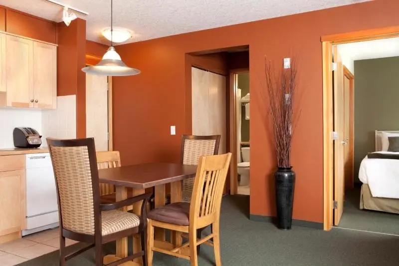Windtower Lodge & Suites - Chambres