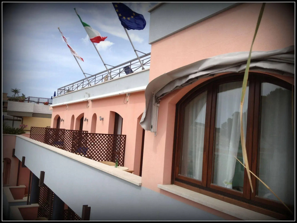 Mistral Hotel - Général